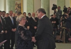 DANUTA I WIESŁAW KAPPERGREN - Odznaczeni najwyższym odznaczeniem. ...