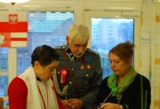 Kolacja z patriotycznymi pieśniami...