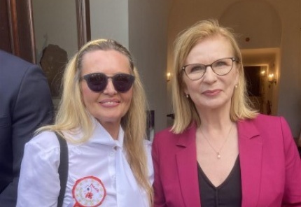 Drugi dzień VI Światowego Zjazdu Polonii w KPRM i spotkanie z Parą Prezydencką RP...