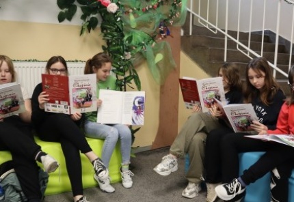Wręczenie książek Jolanty Horodeckiej Wieczorek w rocznice Jej śmierci...