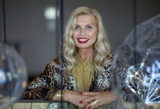 Izabela Hissan VD Miss Polonii Sweden w konkursie Kwiat Dojrzałości 2024...