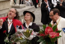 Elizabeth Blania Kacprzyk
prezes Polka International została Dama Zakonu Swietego Jerzego...