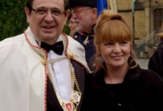 Elizabeth Blania Kacprzyk
prezes Polka International została Dama Zakonu Swietego Jerzego...